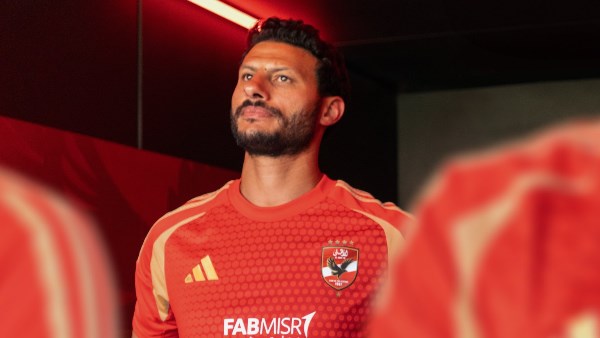 وفاة خالة محمد الشناوي قبل ساعات من قمة الأهلي والزمالك تُخيم على الأجواء