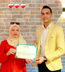 كيفيه التدريب علي أساسيات العلاقات العامه