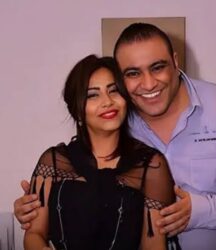 أنباء عن عودة الهدوء في حياة شيرين عبد الوهاب وتصالحها مع أسرتها بعد خلافات طويلة تداولت خلال الساعات الماضية أنباء عبر مواقع التواصل الاجتماعي تفيد بحدوث تقارب جديد بين الفنانة شيرين عبد الوهاب وبعض أفراد أسرتها، بعد فترة طويلة من الخلافات والنزاعات