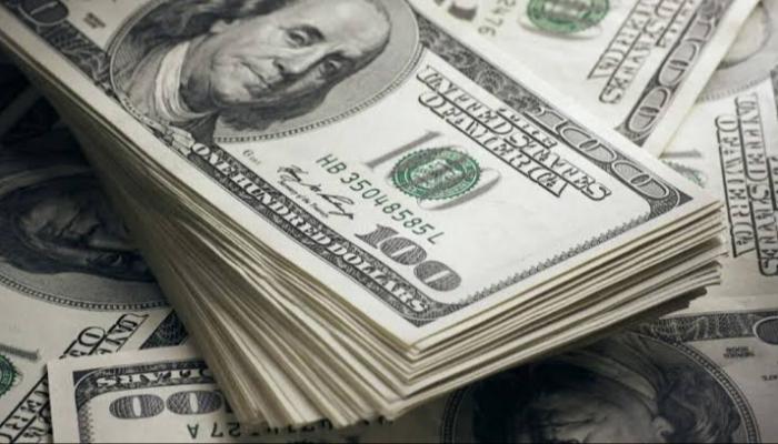 تراجع الدولار أمام الجنيه ليسجل أدنى مستوى عند 52.80