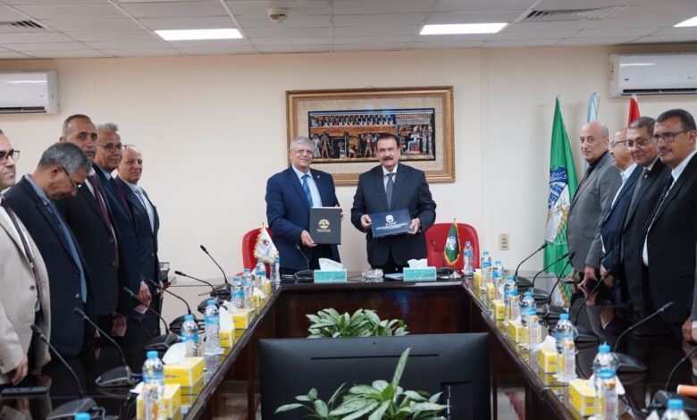 الجامعة المصرية اليابانية توقع مذكرة تفاهم وتعاون مع شركة أبو قير للأسمدة