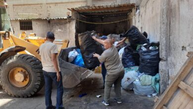 حي شرق يُنفذ حملة مكبرة لإغلاق وتشميع مخزن مخالف لتجميع مخلفات العظم والفرز