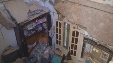 سقوط جزئي بعقار سكني بمحرم بك يسفر عن 11 مصابًا