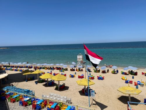 شواطئ الإسكندرية تستعد لاستقبال عيد الأضحى المبارك