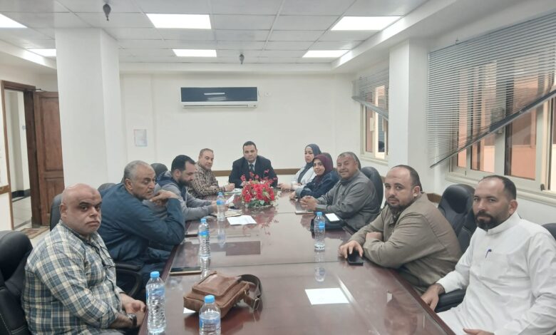 عمار يجتمع مع كبار التجار و الموردين للاقماح المحلية لهذا الموسم