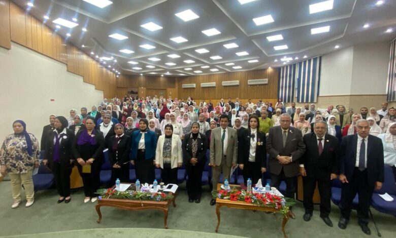كلية التمريض جامعة الإسكندرية تحتفل باليوم العالمي للتمريض