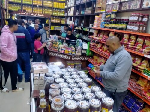 محافظ الإسكندرية تكثيف حملات إزالة الإشغالات والتفتيش على الأسواق بالثغر