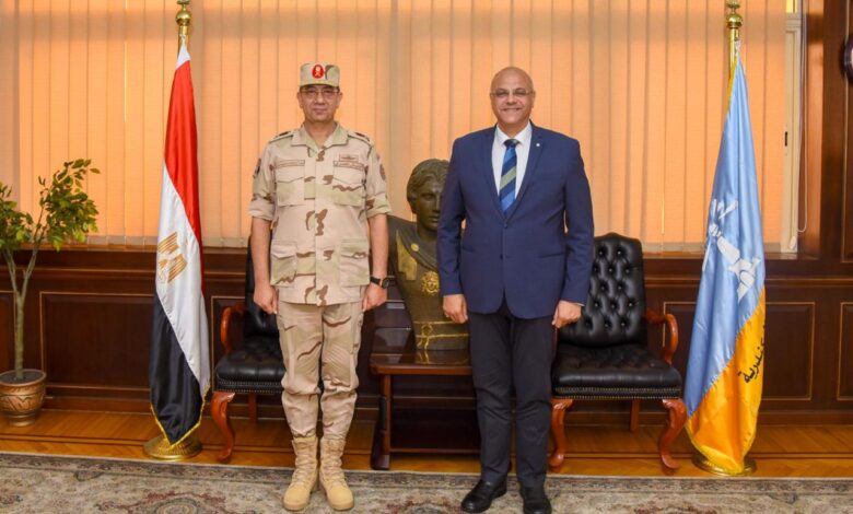 محافظ الإسكندرية وقائد قوات الدفاع الشعبي والعسكري يشهدان ختام التدريب العملي المشترك صقر 168