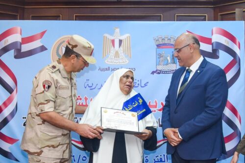 محافظ الإسكندرية وقائد قوات الدفاع الشعبي والعسكري يشهدان ختام التدريب العملي المشترك صقر 168