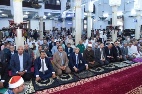 محافظ الإسكندرية يؤدي صلاة عيد الأضحى المبارك بمسجد سيدي جابر بنطاق حى شرق