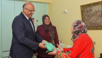 محافظ الإسكندرية يزور دار “الهنا” لرعاية المسنات ويهنئ النزيلات بعيد الأضحى المبارك