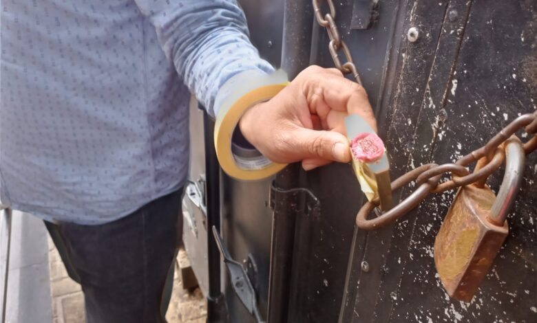 محافظ الإسكندرية يشدد على تكثيف حملات إزالة الإشغالات والتفتيش على الأسواق بالثغر