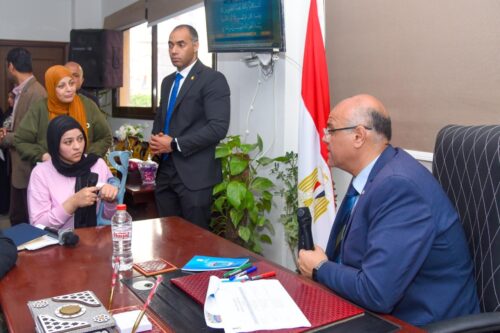 محافظ الإسكندرية يعقد لقاءً جماهيريًا بالمنتزه ثان ويوجه بسرعة فحص الشكاوى 
