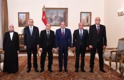 الرئيس السيسي يشهد أداء اليمين لرؤساء الهيئات القضائية الجدد ويكرم السابقين
