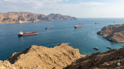 إيران تعيد إغلاق مضيق هرمز رداً على استمرار الهجمات الإسرا-ئي-لية في جنوب لبنان