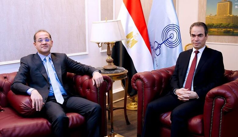 أحمد المسلماني إستقبل وزير المالية أحمد كجوك قبيل بدء فعاليات صالون ماسبيرو الثقافي