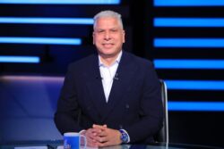 وائل جمعة يقترب من تولي منصب مدير الكرة بالنادي الأهلي في الموسم القادم