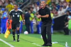 الاتحاد التونسي لكرة القدم يتجه لإقالة صبري لموشي من تدريب من منتخب تونس