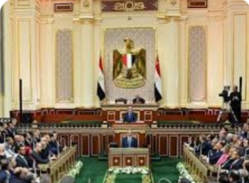 عضو بـ«الشيوخ»: بعض الجهات تحول تعثر العملاء إلى مصدر للربح