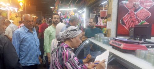 حملات مكثفة بالأحياء لضبط الأسواق والتفتيش على المنشآت التجارية وحماية صحة المواطنين