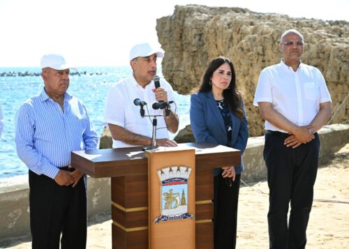 رئيس الوزراء: مشروع تطوير شرق الإسكندرية "أبوقير الجديدة" معجزة حقيقية يتم تنفيذها في صمت