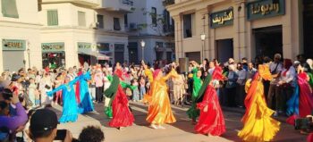 شارع الفن يواصل تألقه في الإسكندرية إقبال جماهيري وعروض فنية وثقافية متنوعة للأسبوع الرابع