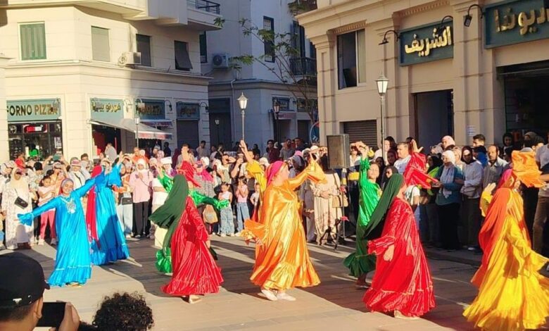 شارع الفن يواصل تألقه في الإسكندرية إقبال جماهيري وعروض فنية وثقافية متنوعة للأسبوع الرابع