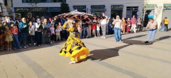 شارع الفن يواصل تألقه في الإسكندرية إقبال جماهيري وعروض فنية وثقافية متنوعة للأسبوع الرابع