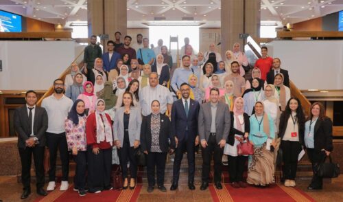 محاضرة عن مقاومة المضادات الحيوية في مكتبة الإسكندرية