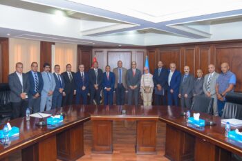 محافظ الإسكندرية يشهد توقيع عقد تسوية مع مؤسستي الأهرام والأخبار لإنهاء التشابكات المالية بين الجانبين