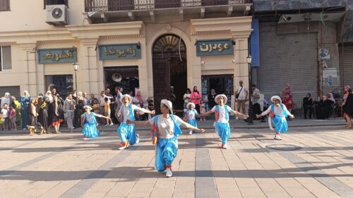 من قلب «شارع الحضارات».. «شارع الفن» يواصل صناعة البهجة في الإسكندرية