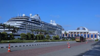 ميناء الإسكندرية يستقبل السفينة السياحية Seven Seas Splendor