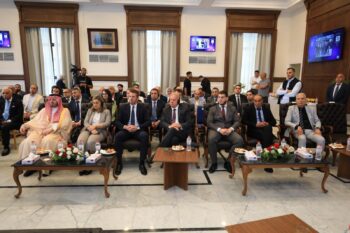 وزير الاستثمار والتجارة الخارجية ومحافظ الإسكندرية في لقاء مع مجتمع الأعمال بالغرفة التجاريةلتعزيز تنافسية الاقتصاد المصرى