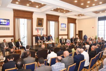 وزير الاستثمار والتجارة الخارجية ومحافظ الإسكندرية في لقاء مع مجتمع الأعمال بالغرفة التجاريةلتعزيز تنافسية الاقتصاد المصرى
