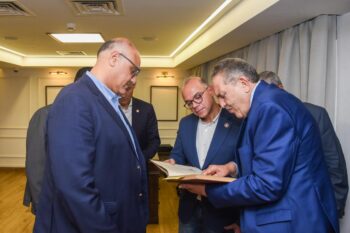 وزير الاستثمار والتجارة الخارجية ومحافظ الإسكندرية في لقاء مع مجتمع الأعمال بالغرفة التجاريةلتعزيز تنافسية الاقتصاد المصرى