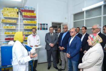 وزير الاستثمار والتجارة الخارجية ومحافظ الإسكندرية يبحثان مع قيادات الهيئة العامة للتحكيم واختبارات القطن