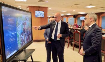 وزير التربية والتعليم يتابع سير امتحانات الثانوية العامة من غرفة العمليات المركزية بالوزارة في ثاني أيام الامتحانات