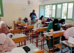 وزارة التعليم تنفي تسريب نتيجة الثانوية العامة 2026 وتحذر الطلاب من النصب أكد مصدر بوزارة التربية والتعليم والتعليم الفني أن كل ما يتم تداوله عبر مواقع التواصل الاجتماعي بشأن تسريب نتيجة الثانوية العامة 2026 قبل اعتمادها رسميًا غير صحيح