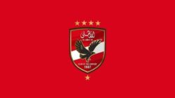 "الأهلي يحصّن نجومه"..عقود جديدة لثنائي الأهلي شوبير وعاشور.. وتقييم خاص لموقف عطية