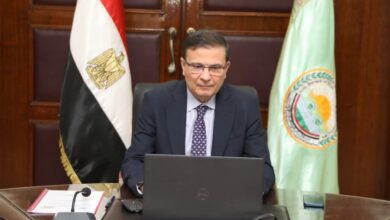 وزير الزراعة يتابع انتظام صرف الأسمدة وضخ 8 ملايين شيكارة للمزارعين