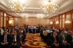 علي هامش زيارته الي مانيلا... وزير الخارجية يلتقي بأعضاء الجالية المصرية في الفلبين.