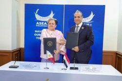 وزير الخارجية يوقع إتفاقًا يسمح بالنفاذ الفوري لخمس سلع زراعية مصرية إلى السوق الفلبينية.