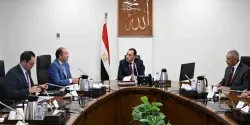 رئيس الوزراء يتابع مع وزير المالية التسهيلات الضريبية وأداء الموازنة