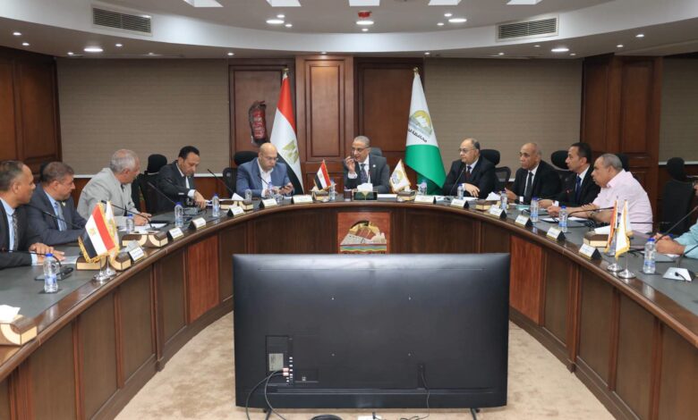 محافظ الجيزة يتابع المواقف التنفيذي لإنشاء مصنع معالجة وتدوير المخلفات الصلبة بشبرامنت