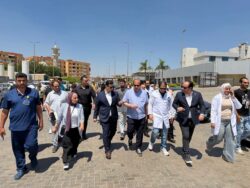نائب وزير الصحة يتفقد المنشآت الطبية بالإسماعيلية ويشدد على رفع جودة الخدمات
