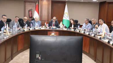محافظ الجيزة يؤكد تسريع إجراءات تقنين أراضي الدولة وإعداد خريطة سعرية عادلة.
