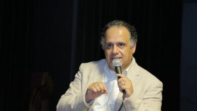 المايسترو ناير ناجي يكشف كواليس الرؤية الفنية لافتتاح المتحف المصري الكبير بمعرض الكتاب