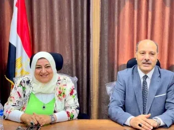 تعليم الإسكندرية يحتفي بفريق تنظيم ملتقى التوظيف ويمنح درع التميز لوحدة تيسير الانتقال لسوق العمل