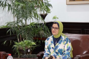 رئيس جامعة الإسكندرية يستقبل الملحق الثقافي الأردني لتعزيز التعاون ودعم الطلاب الوافدين
