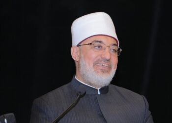 لقاء مع فضيلة المفتي على هامش معرض مكتبة الإسكندرية للكتاب
